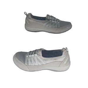 Skechers Women's Gray Slip On Memory Foam‎ Athleisure Walking Shoes Size 7